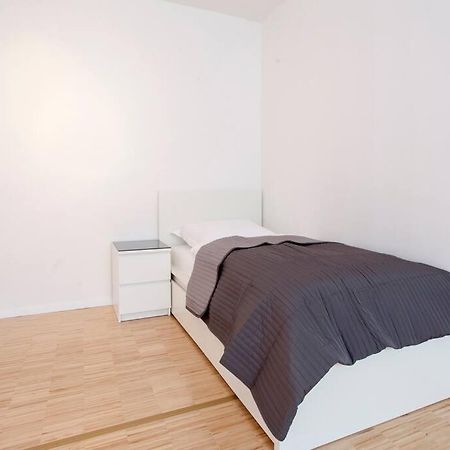Exclusive 2-Room Souterrain Apartment Nürnberg Exteriör bild